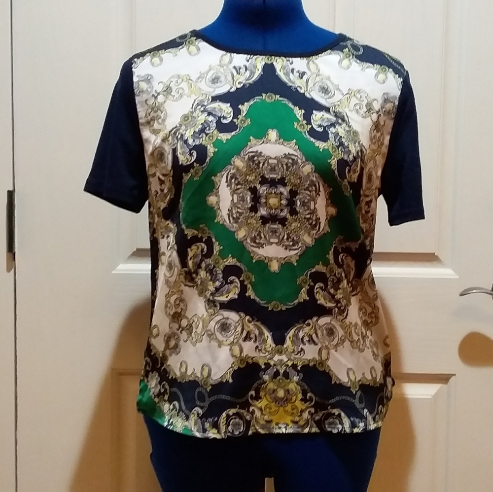 Navy print top